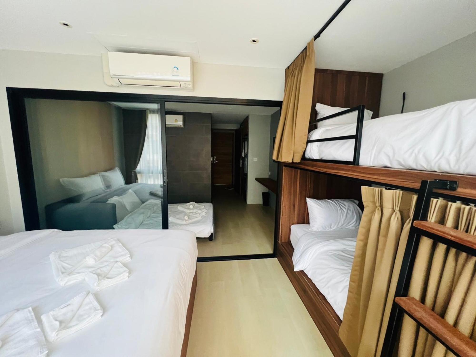 Woodstory Boutique Hotel Бангкок Экстерьер фото