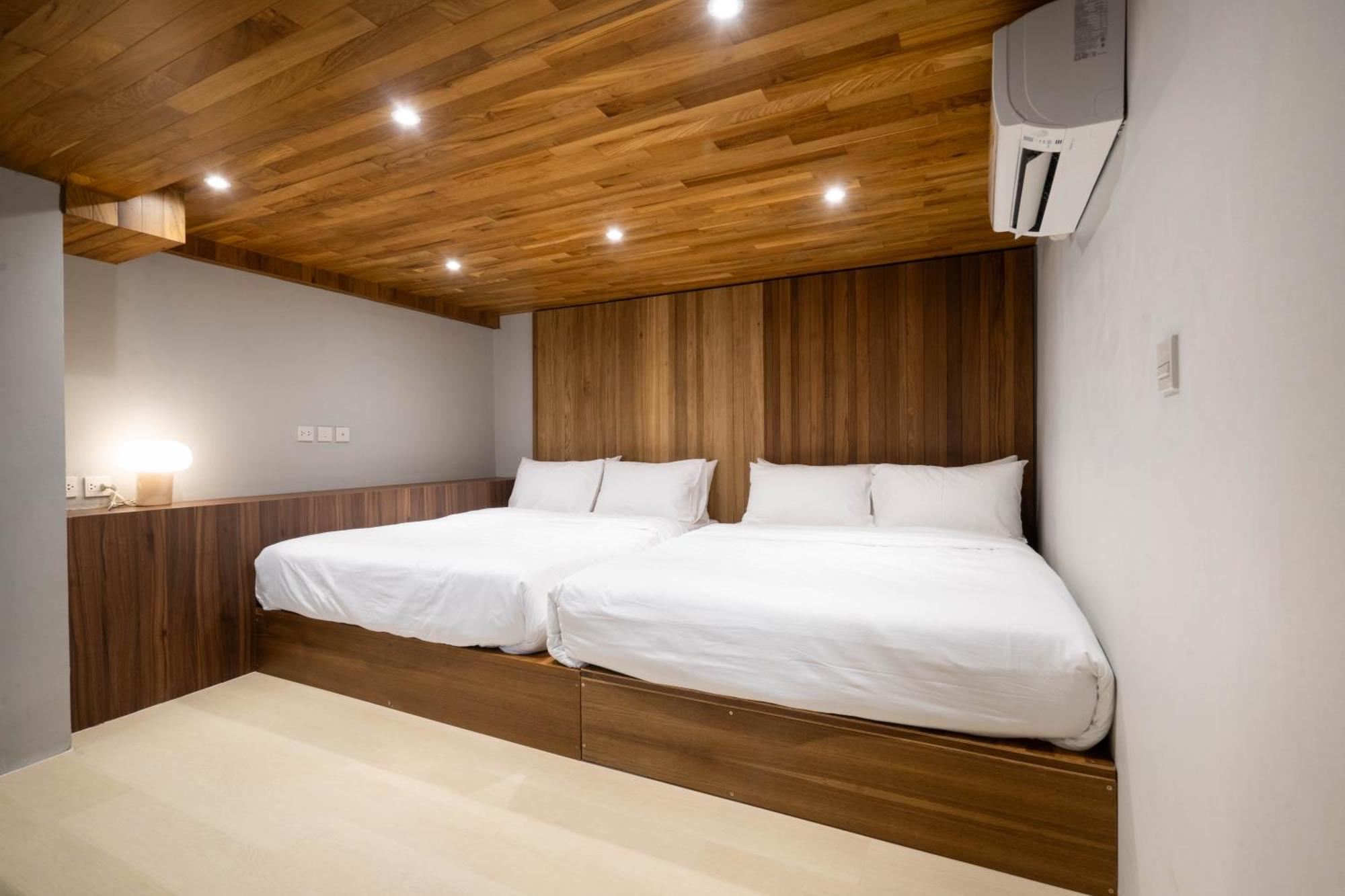 Woodstory Boutique Hotel Бангкок Экстерьер фото